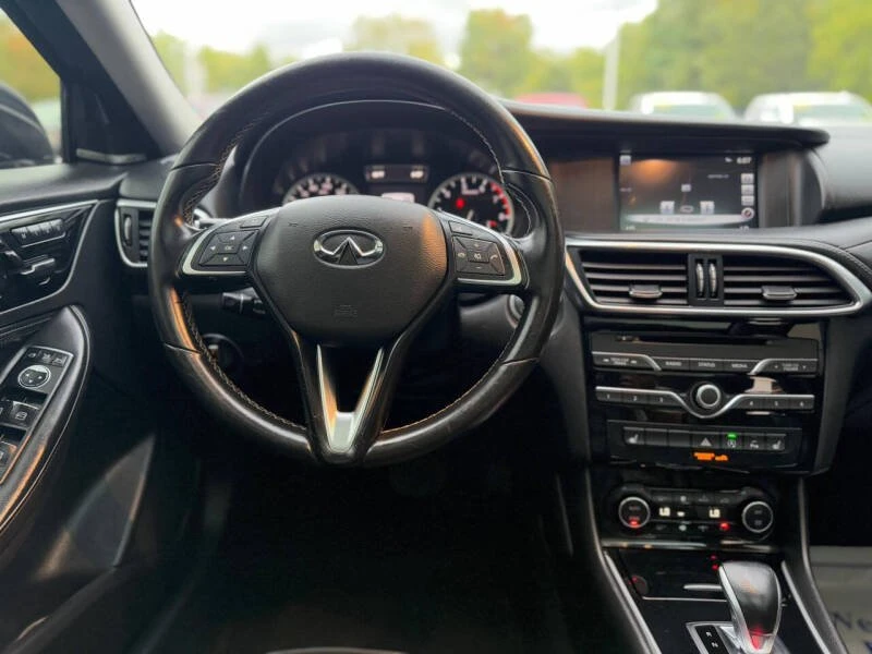 2018 Infiniti QX30 - Image 18 of 19