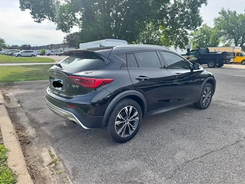 2018 Infiniti QX30 QX30