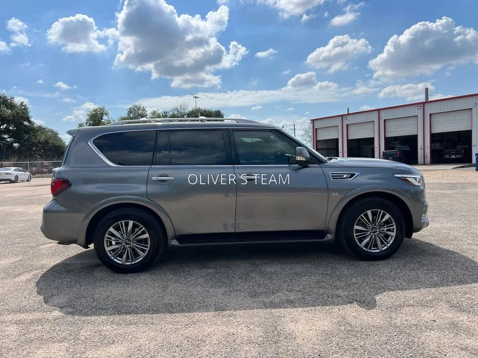 2018 Infiniti QX80 - Image 2 of 4