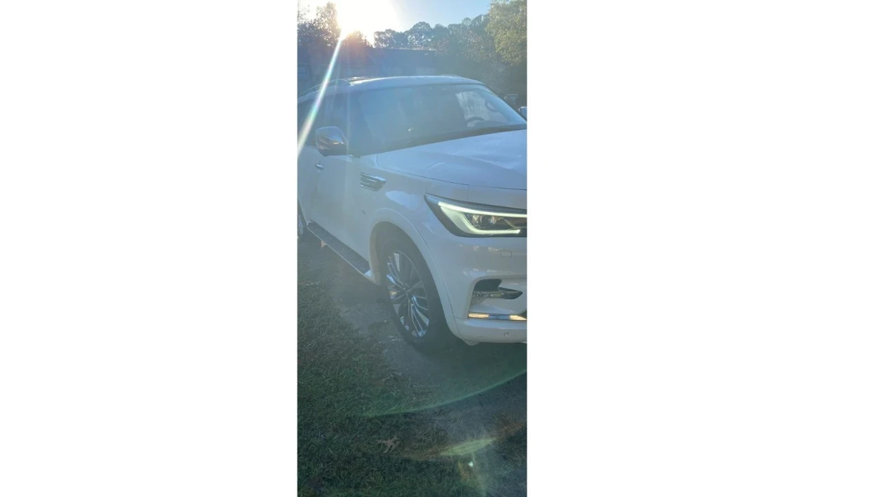 2018 Infiniti QX80 - Image 6 of 8