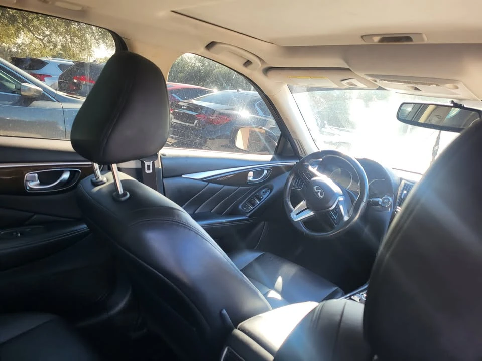 2018 Infiniti Q50 - Image 6 of 15