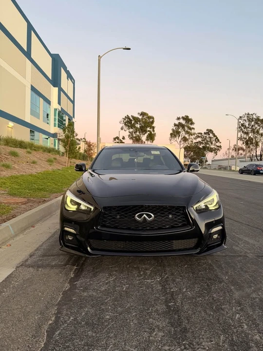 2018 Infiniti Q50 - Image 2 of 17