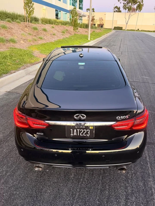 2018 Infiniti Q50 - Image 8 of 17