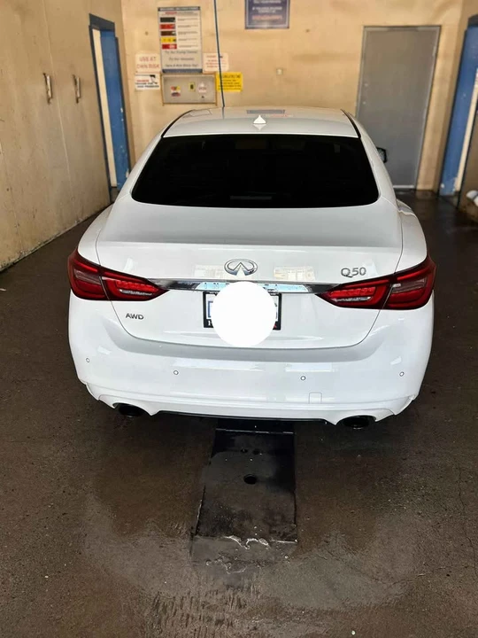 2018 Infiniti Q50 - Image 2 of 11
