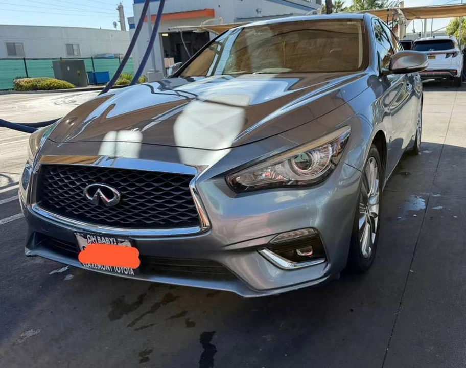 2018 Infiniti Q50 - Image 2 of 11