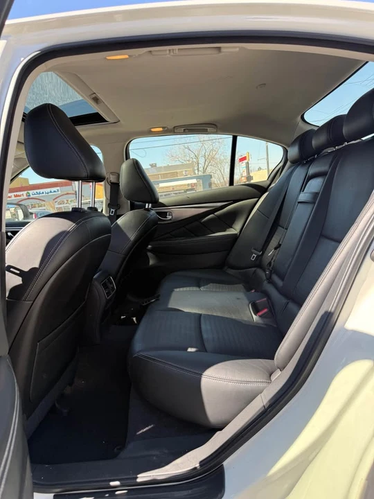 2018 Infiniti Q50 - Image 8 of 14