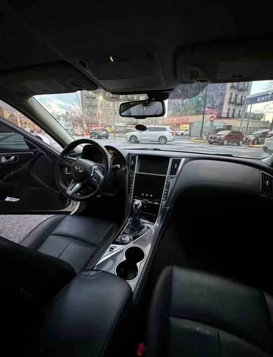 2018 Infiniti Q50 - Image 4 of 8