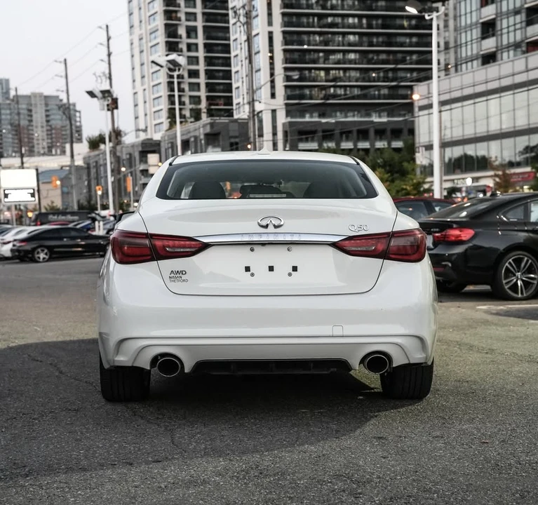 2018 Infiniti Q50 - Image 8 of 20