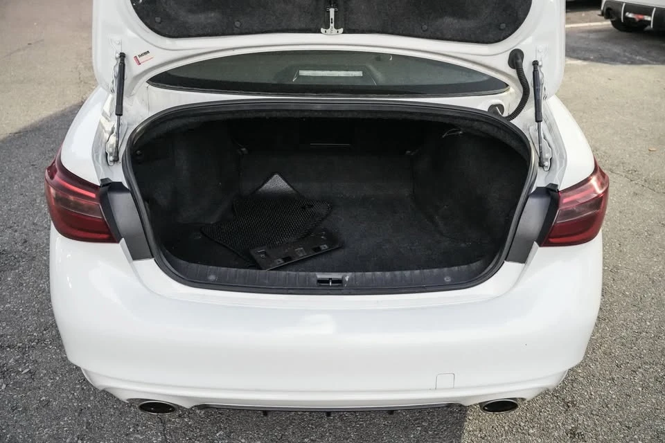 2018 Infiniti Q50 - Image 16 of 20