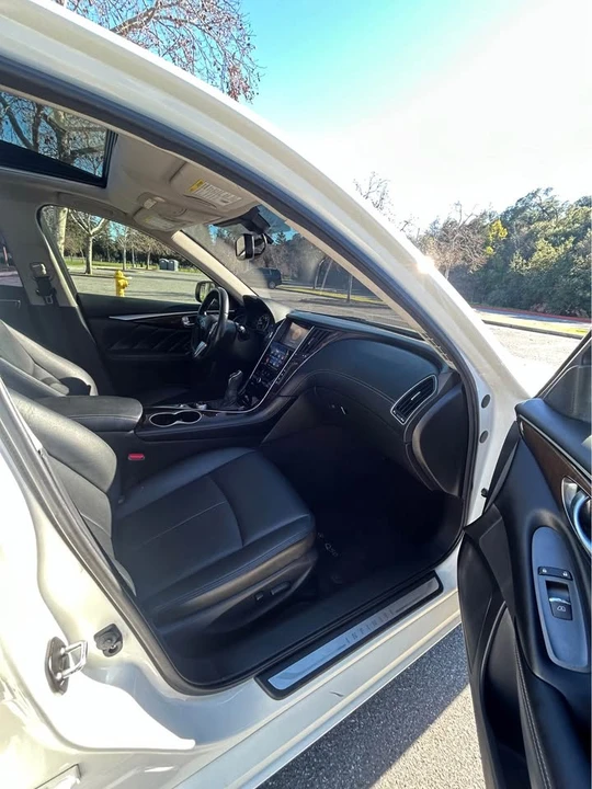 2018 Infiniti Q50 - Image 12 of 16