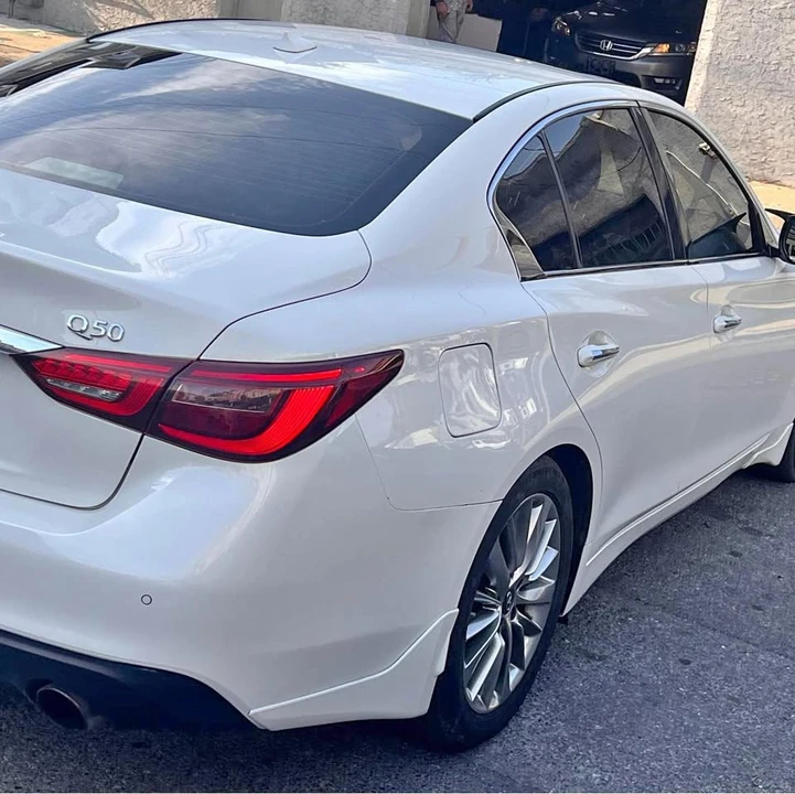 2018 Infiniti Q50 - Image 2 of 10