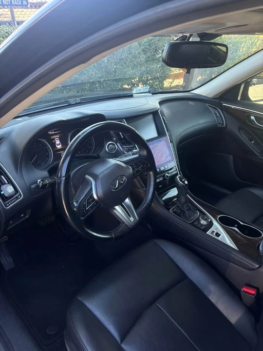 2018 Infiniti Q50 - Image 2 of 4