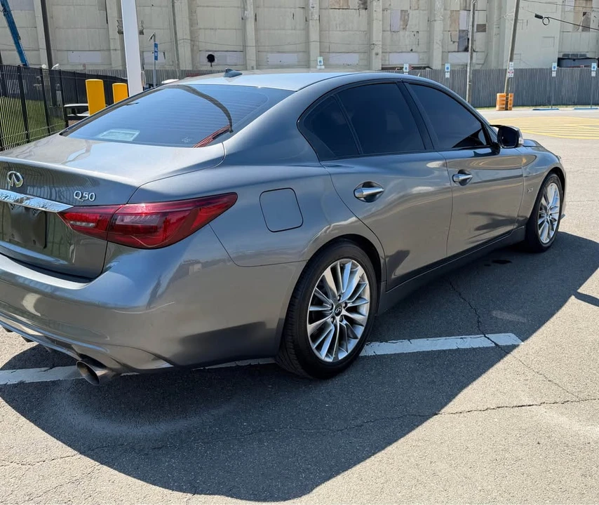 2018 Infiniti Q50 - Image 3 of 11