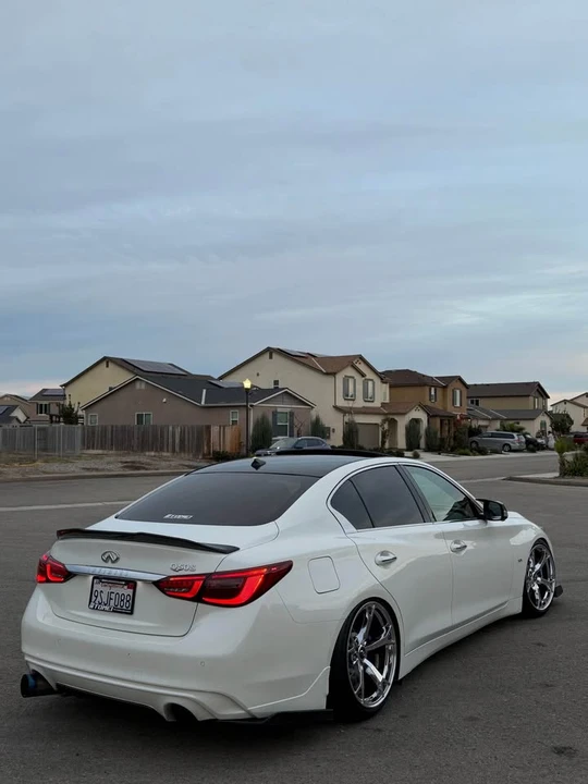 2018 Infiniti Q50 - Image 3 of 9