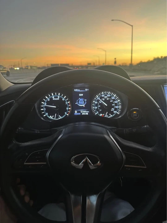 2018 Infiniti Q50 - Image 3 of 4