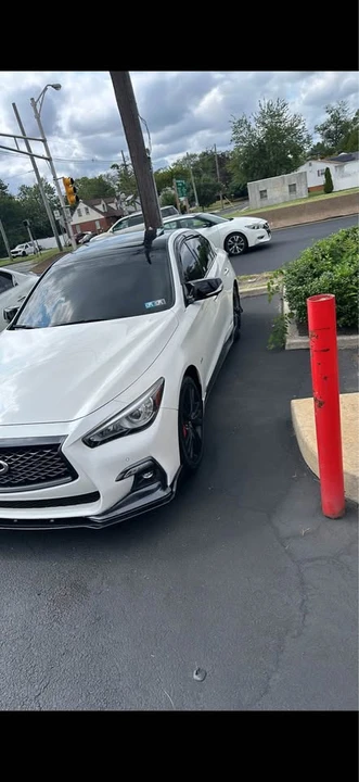 2018 Infiniti Q50 - Image 2 of 11