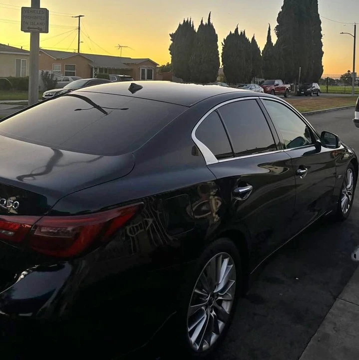 2018 Infiniti Q50 - Image 2 of 4