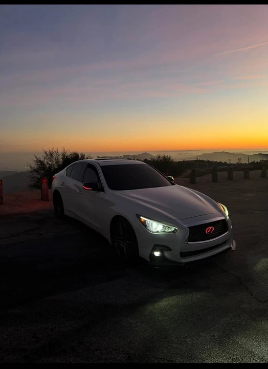 2018 Infiniti Q50 - Image 2 of 5