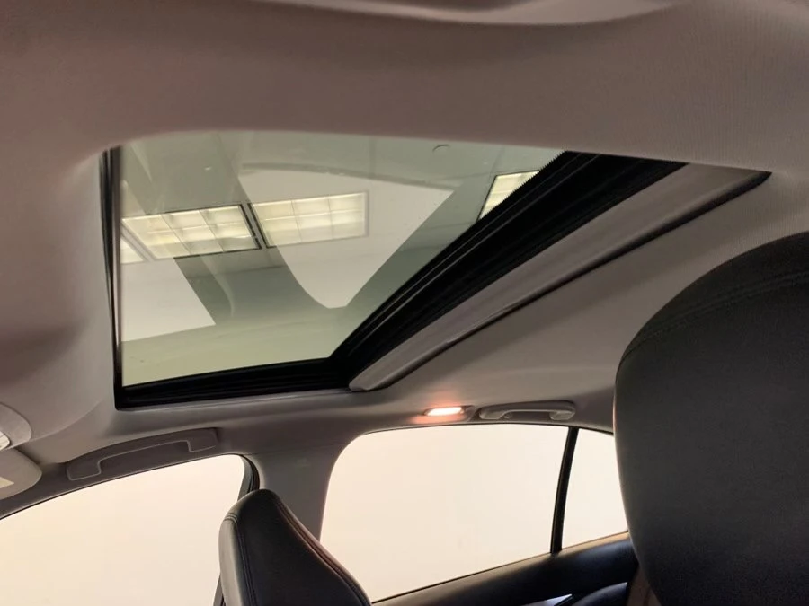 2018 Infiniti Q50 - Image 9 of 18