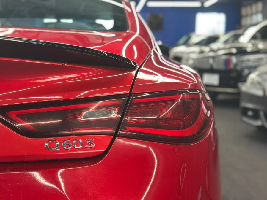 2018 Infiniti Q60 - Image 8 of 20