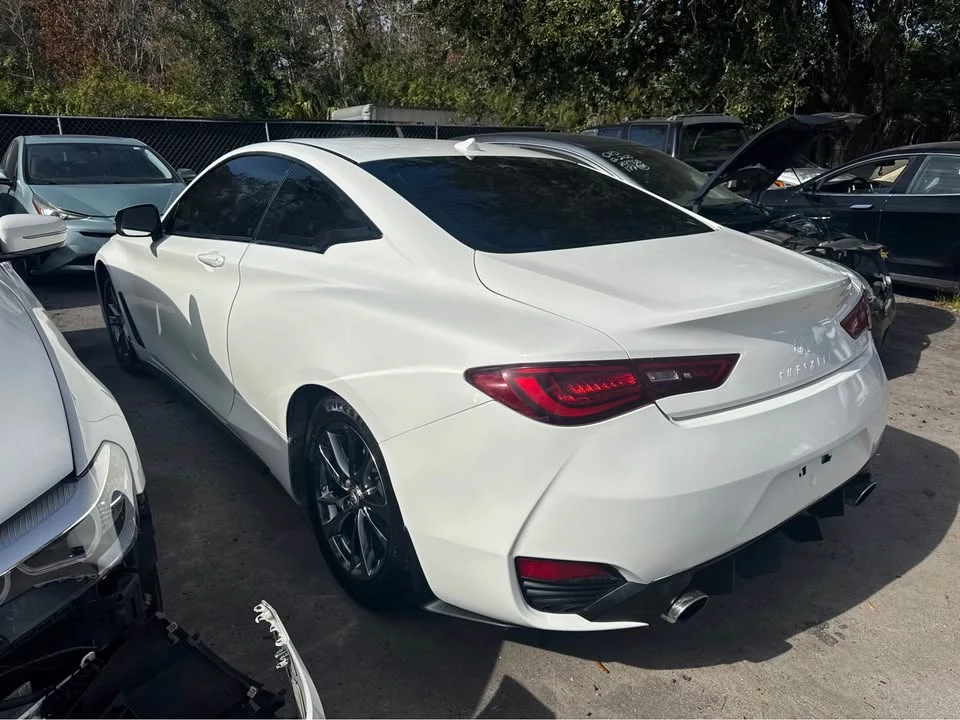 2018 Infiniti Q60 - Image 2 of 4