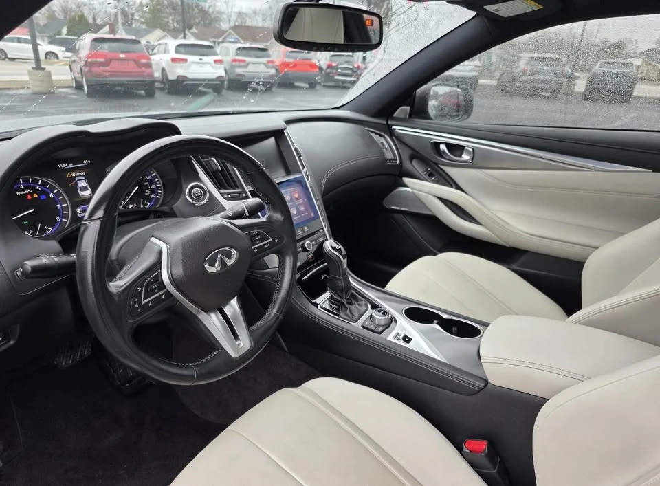2018 Infiniti Q60 - Image 9 of 16