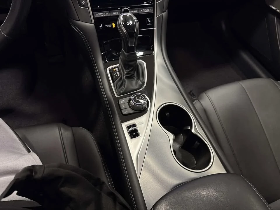 2018 Infiniti Q60 - Image 11 of 19