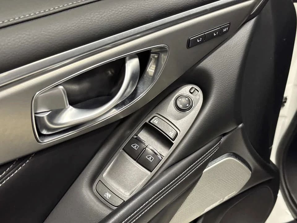 2018 Infiniti Q60 - Image 16 of 19