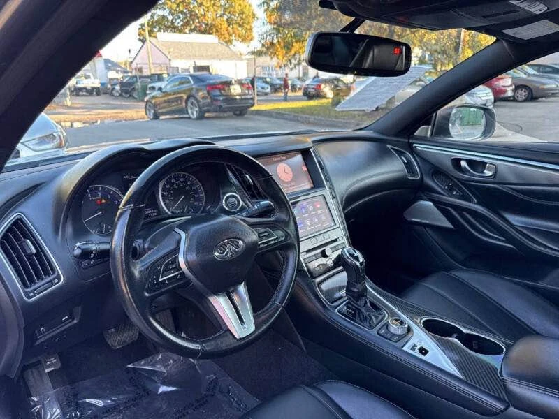 2018 Infiniti Q60 - Image 8 of 17