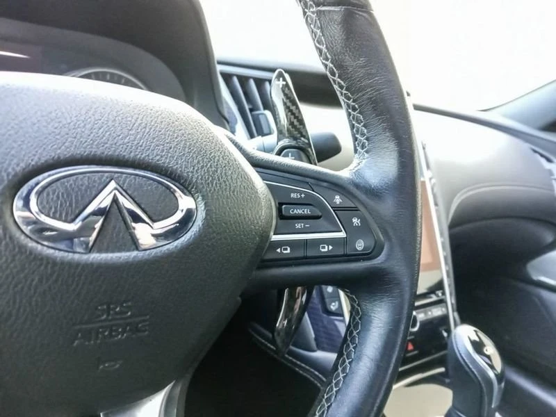 2018 Infiniti Q60 - Image 11 of 20