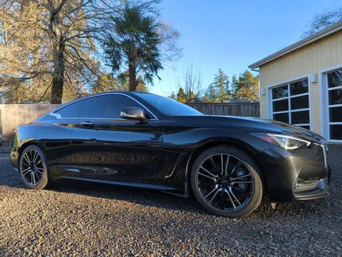 2018 Infiniti Q60S