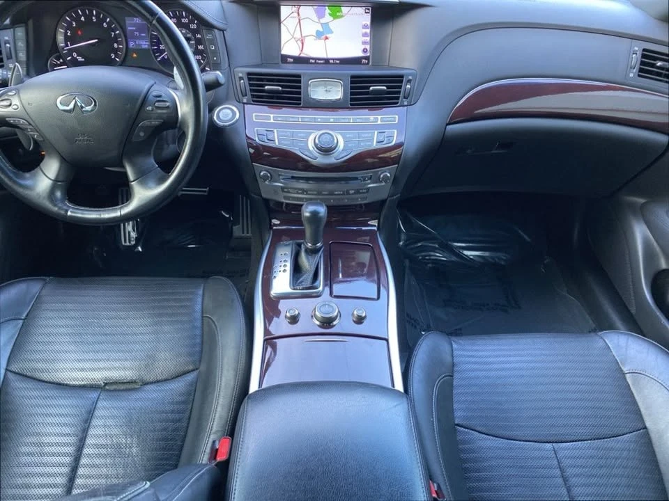 2018 Infiniti M/Q70 4th Gen - Image 2 of 11