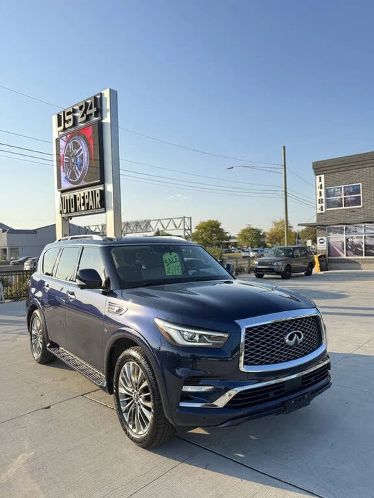 2018 Infiniti QX80 - Image 2 of 20