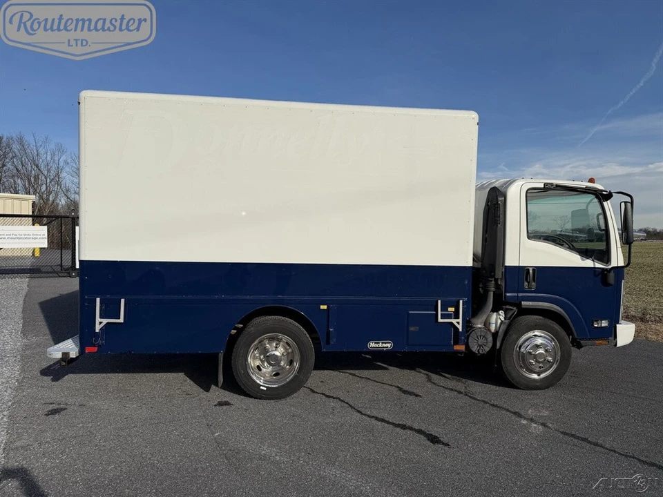 2018 Isuzu Elf - Image 8 of 12
