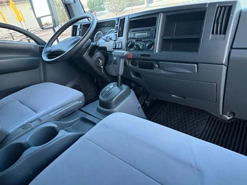 2018 Isuzu Elf - Image 21 of 21
