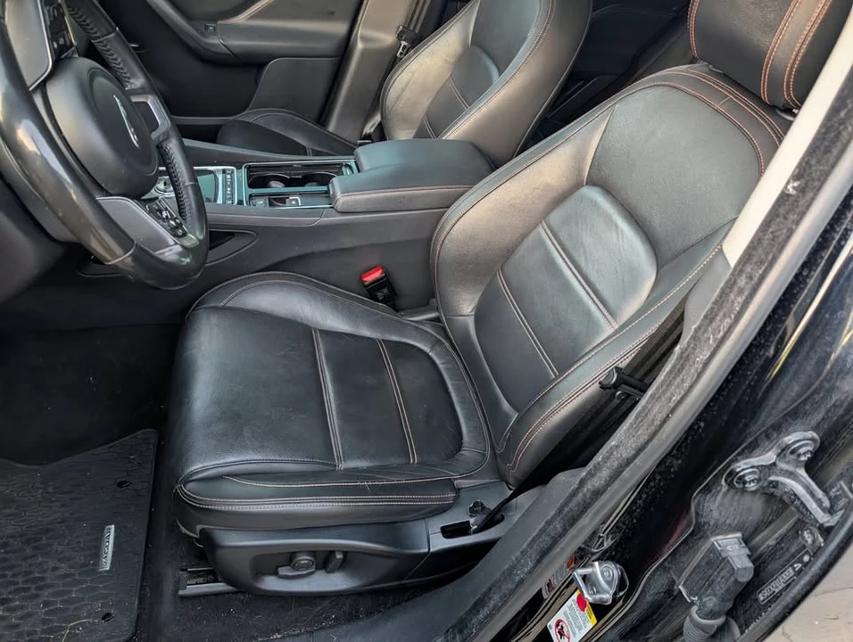 2018 Jaguar F-Pace - Image 9 of 10