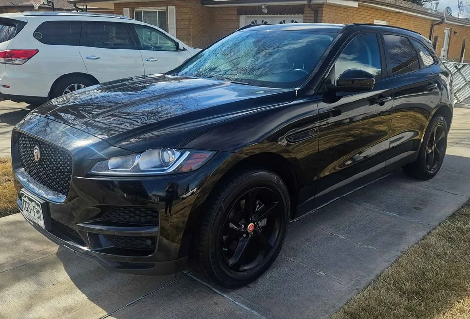 2018 Jaguar F-Pace - Image 2 of 10