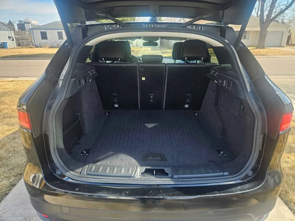 2018 Jaguar F-Pace - Image 6 of 10