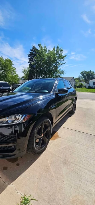 2018 Jaguar F-Pace - Image 8 of 10