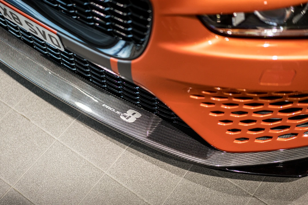 2018 Jaguar XE - Image 21 of 31