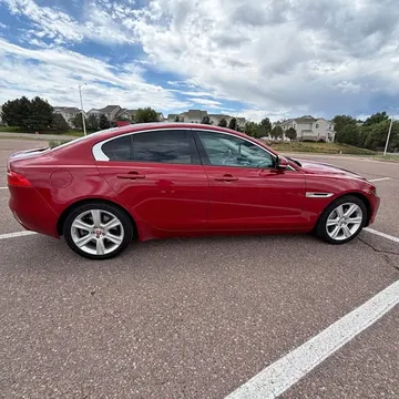 2018 Jaguar XE 25t Premium