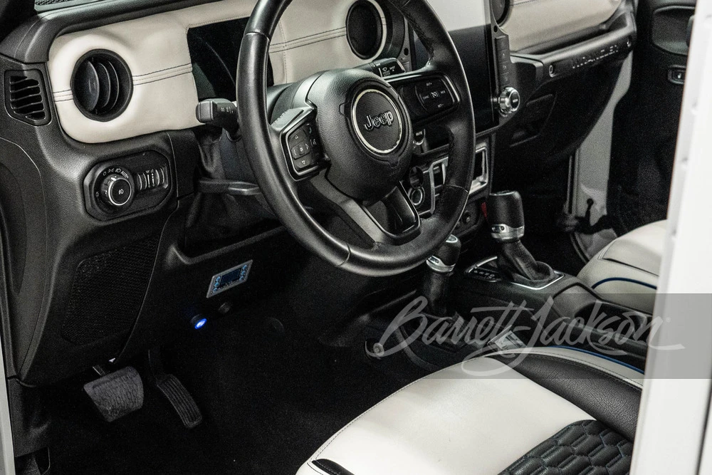 2018 Jeep JL Wrangler - Image 20 of 31