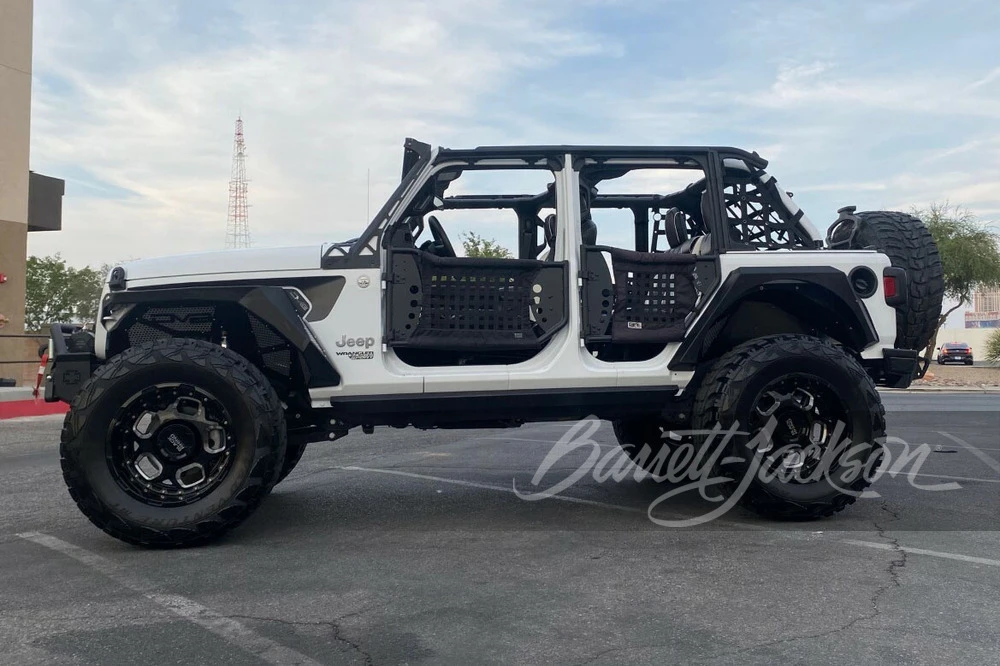 2018 Jeep JL Wrangler - Image 5 of 5