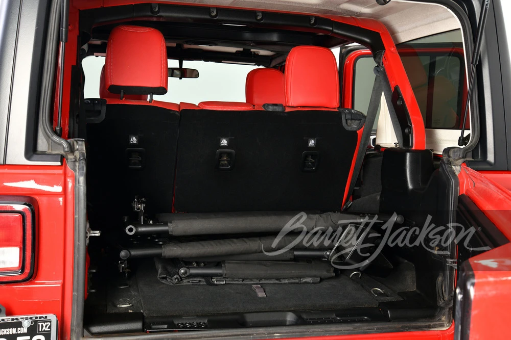 2018 Jeep JL Wrangler - Image 18 of 31
