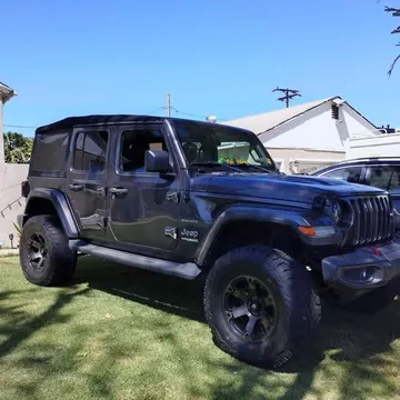 2018 Jeep Wrangler Sahara