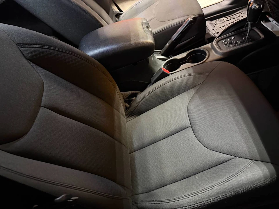 2018 Jeep JK Wrangler - Image 14 of 17
