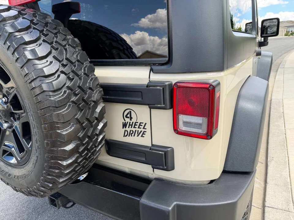 2018 Jeep JK Wrangler - Image 4 of 17