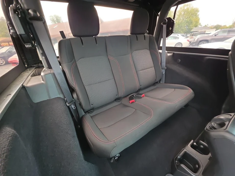 2018 Jeep JL Wrangler - Image 7 of 12