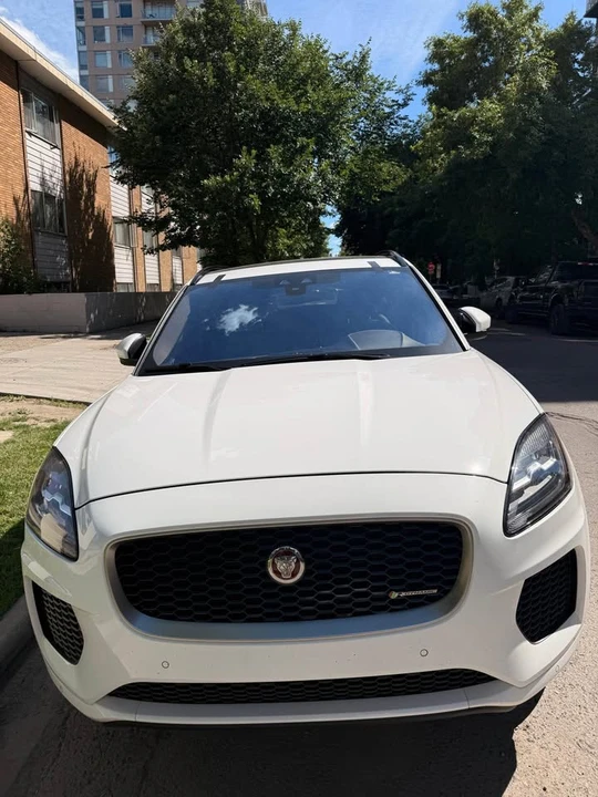 2018 Jaguar E-Pace - Image 3 of 16