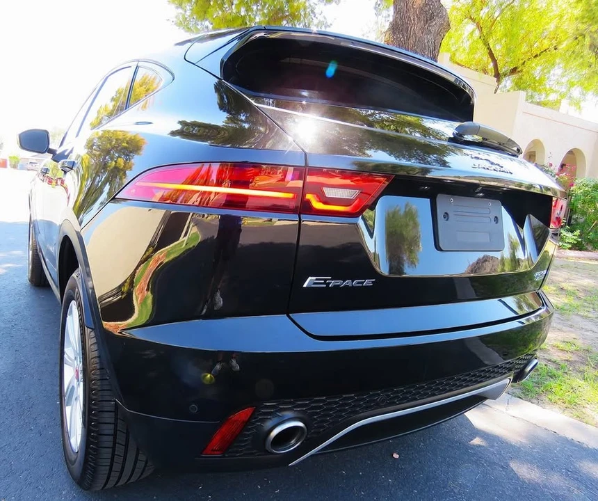 2018 Jaguar E-Pace - Image 5 of 20